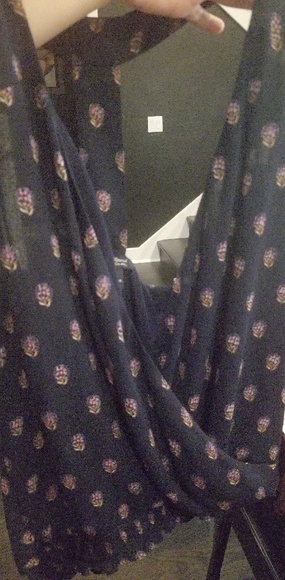 Blue Halter top - Picture 2 of 4